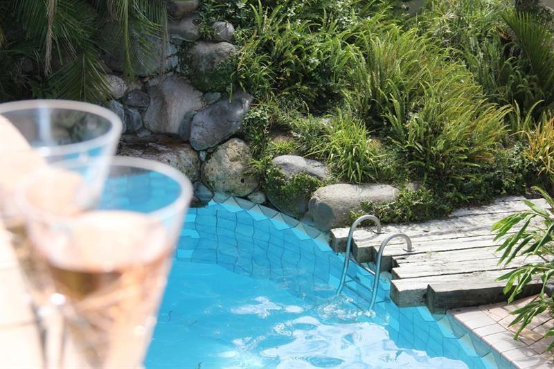Breakers Motel Уангамата Екстериор снимка